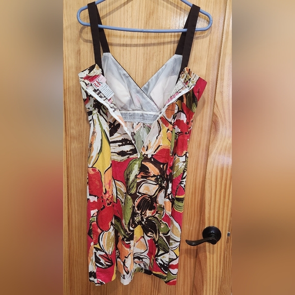 R&K Originals Floral Sleeveless Dress with Black Straps - Picture 2 of 4